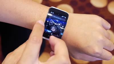Samsung Gear S First Look!