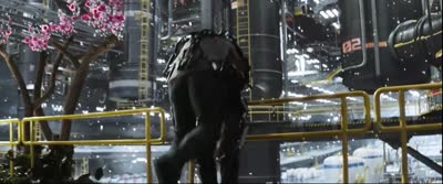 Elysium - Max Unplugs Kruger's Exoskeleton