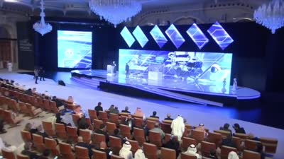 Robot Sophia speaks at Saudi Arabia's Future Investment Initiative